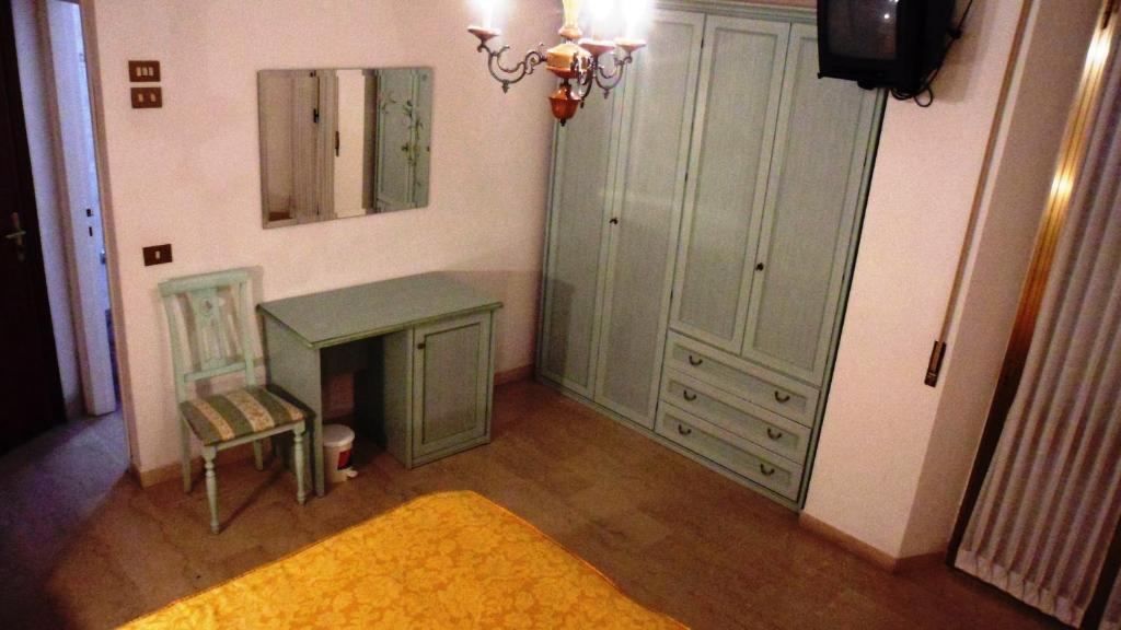 Hotel Reali Chianciano Terme Quarto foto